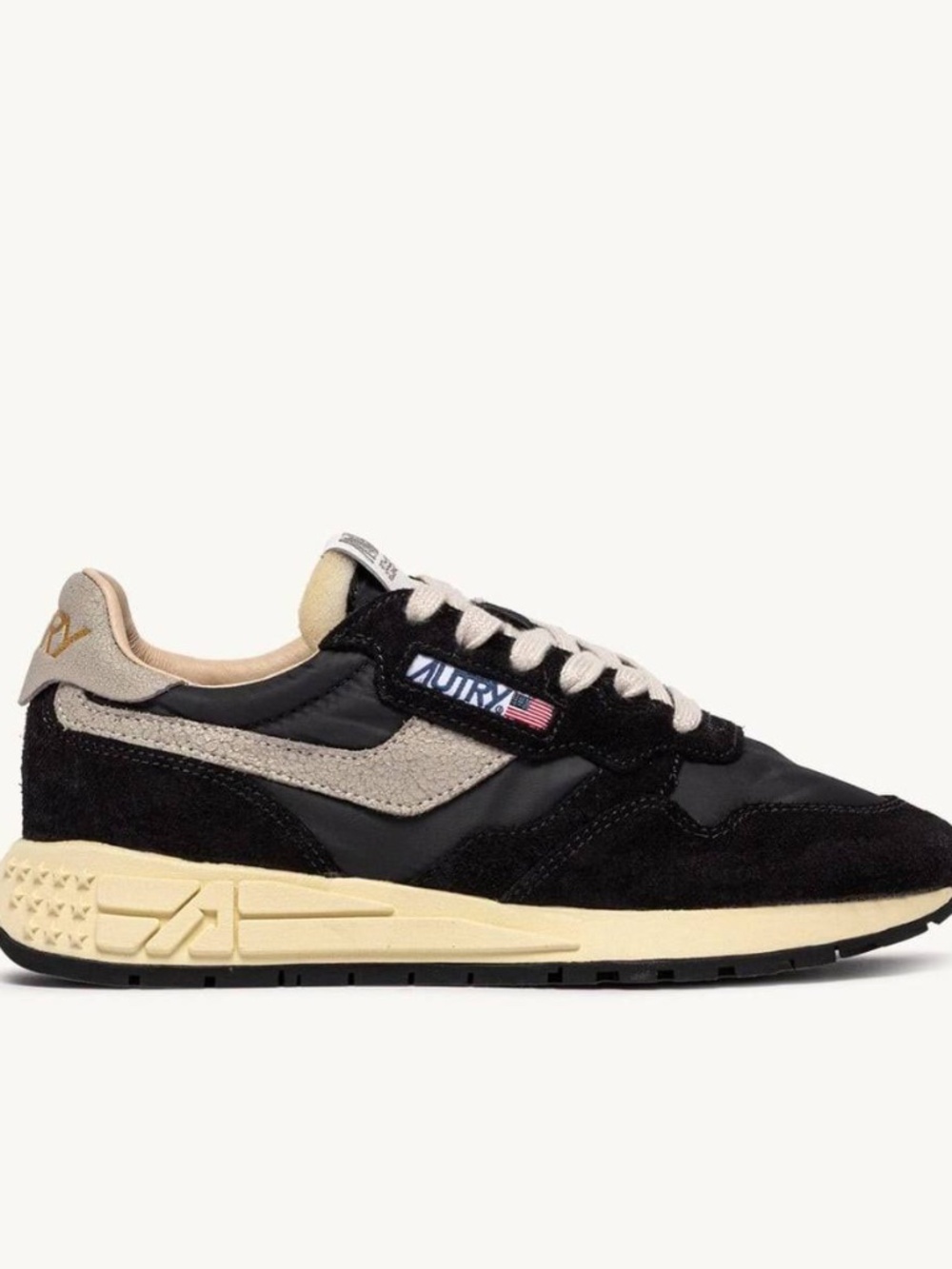 Autry Women's Reelwind Low Top Sneakers